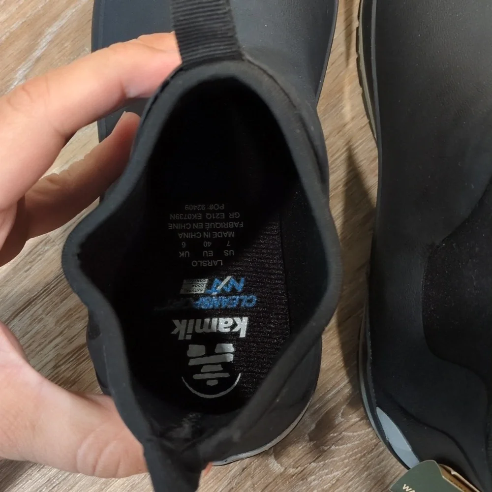⚫🥾 Kamik Men's Black and Gray Rain Boots size 7 ⚫🥾